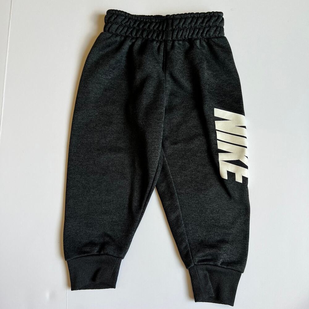 Nike Dri-Fit Gray Joggers - Picture 2 of 8